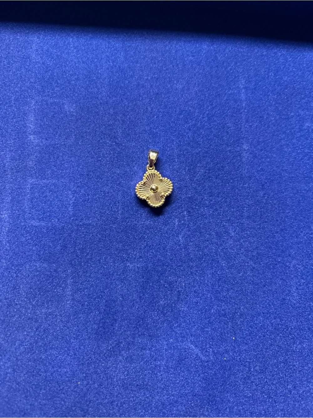 Gold filled Floral Clover Pendant Necklace Charm